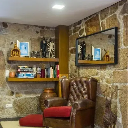 Villa Spacious In With Pool Carrazedo (Amares)