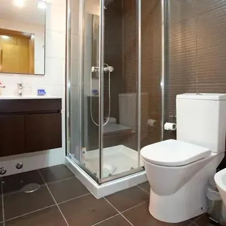 Villa Spacious In With Pool Carrazedo (Amares)