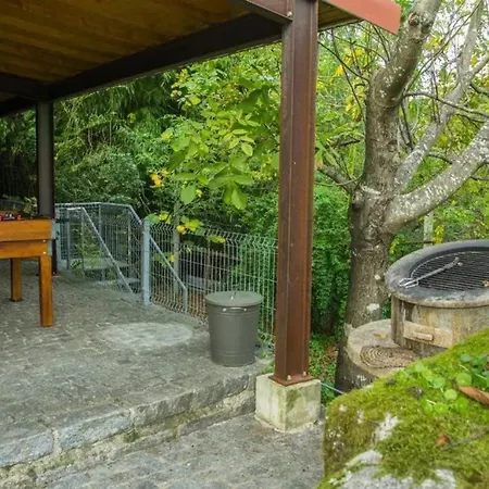 Spacious In With Pool Villa Carrazedo (Amares)