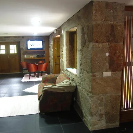 Spacious In With Pool Villa Carrazedo (Amares)